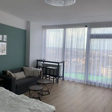 Sky Im Hotelturm Apartament *