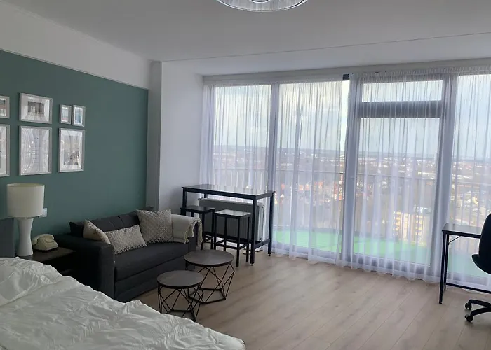 Sky Im Hotelturm Apartmán *